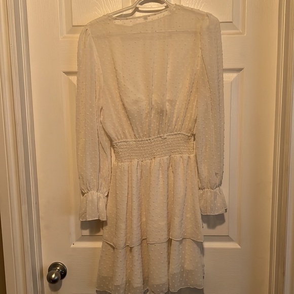 worn once! White mini dress with front tie. - Picture 2 of 4